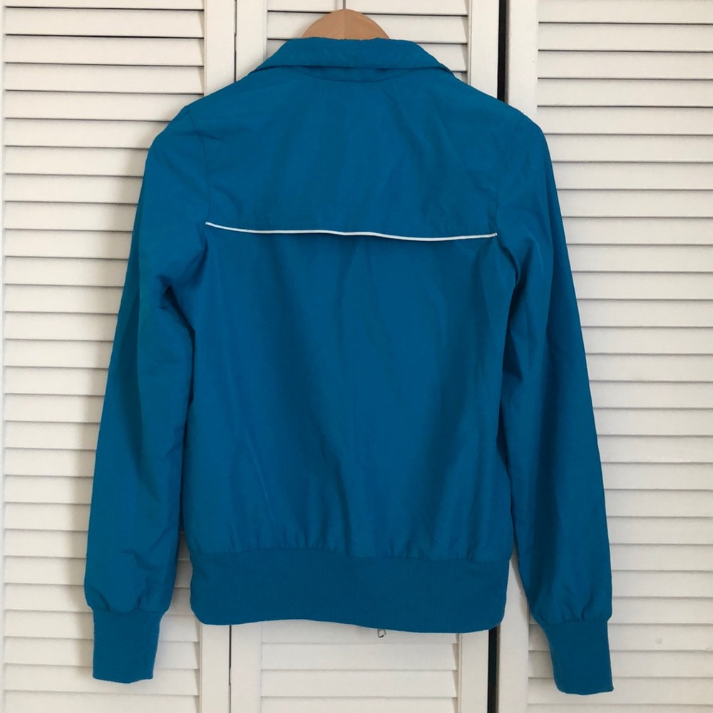 Nike workout jacket - Picture 10 of 12